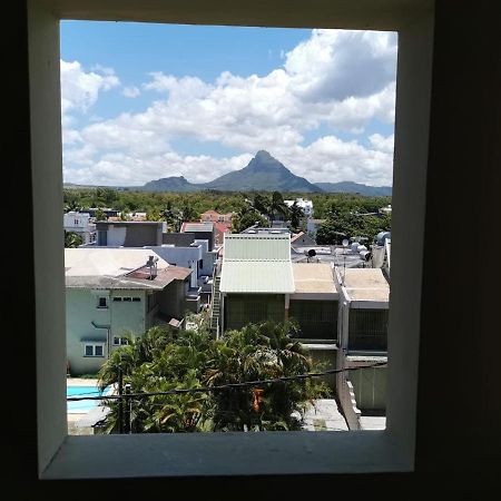 Rayon Vert Bleuphorie Beach Apartment Flic-en-Flacq エクステリア 写真