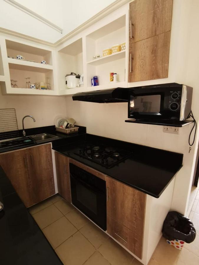 Rayon Vert Bleuphorie Beach Apartment Flic-en-Flacq エクステリア 写真